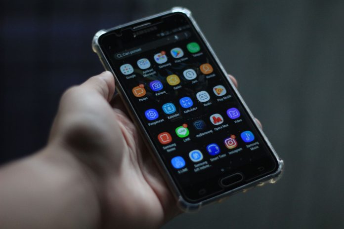 Google lança o Gemini Spark, agente pessoal que trabalha na nuvem 24 horas