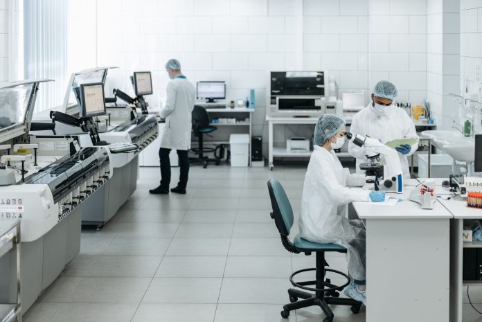 Stripe, Anthropic e OpenAI apoiam esforço contra infecções respiratórias Stripe, Anthropic e OpenAI apoiam esforço contra infecções respiratórias