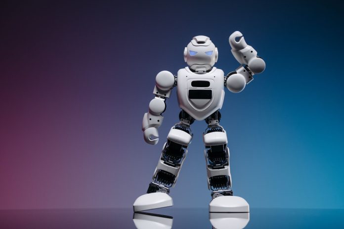 Benchmark mede vulnerabilidade de modelos de IA à propaganda russa