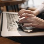 Agentes de IA já concluem 16% dos freelas com qualidade profissional