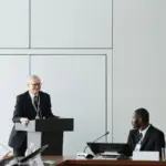 Amodei reforça riscos de modelos abertos e nega defender proibição