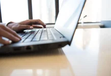 Anthropic integra navegador ao Claude Code para acelerar tarefas de programação Anthropic integra navegador ao Claude Code para acelerar tarefas de programação