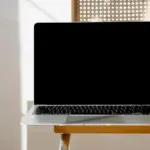 Como feeds generativos estão fragmentando o foco no trabalho
