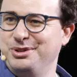 Dario Amodei diz não ser contra modelos de pesos abertos, mas alerta sobre a China