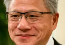 Jensen Huang defende modelos chineses de IA em meio à disputa tecnológica Jensen Huang defende modelos chineses de IA em meio à disputa tecnológica