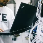 Meta negocia contrato de US$ 10 bilhões em computação de IA com Anthropic