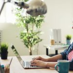 Modelo chinês barato de IA pressiona OpenAI e Anthropic no mercado global