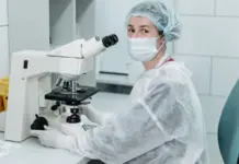 Nvidia aposta em simulação física para treinar robôs de saúde Nvidia aposta em simulação física para treinar robôs de saúde