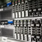 Nvidia negocia garantia de até US$ 250 bilhões para infraestrutura da OpenAI