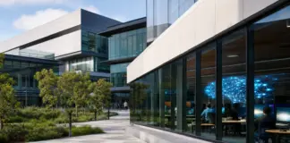 Falta de chips e burocracia pressionam a DeepMind, diz reportagem Falta de chips e burocracia pressionam a DeepMind, diz reportagem